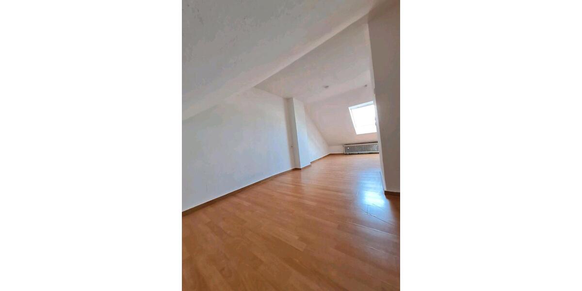 Etagenwohnung Melle - 4 Zimmer, 90 m&sup2;, 1.050&euro; | Angebot:26703487
