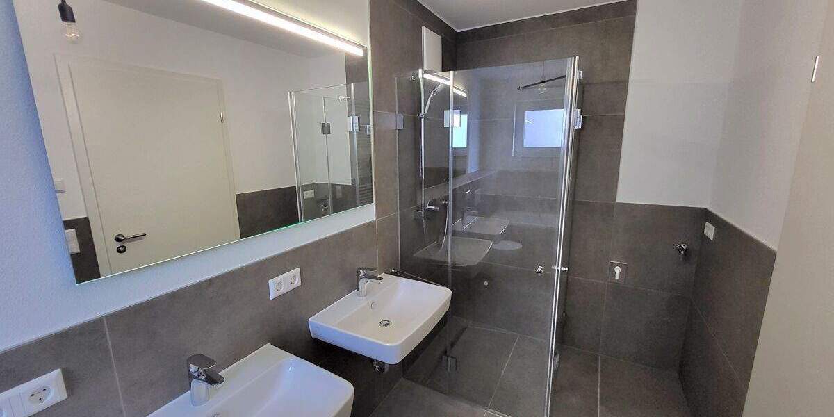 Etagenwohnung Neu-Ulm Burlafingen - 3 Zimmer, 89 m&sup2;, 1.355&euro; | Angebot:24807460