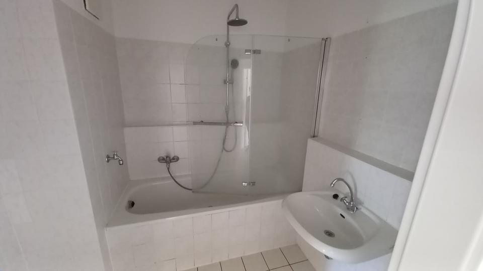 Etagenwohnung Ballenstedt - 4 Zimmer, 95 m&sup2;, 650&euro; | Angebot:24587335
