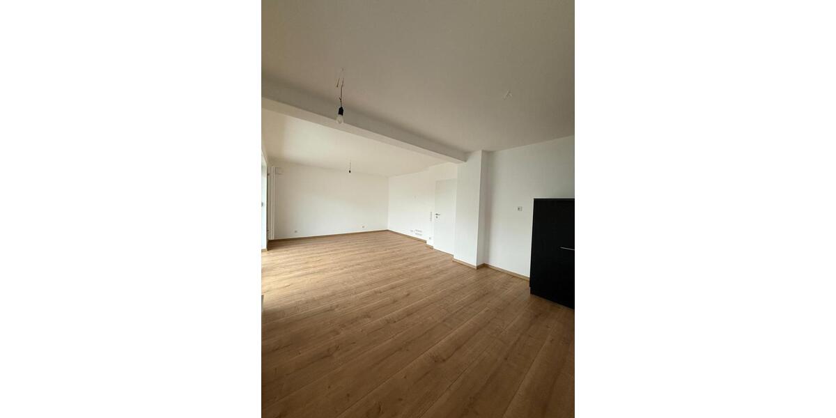Etagenwohnung Lauingen (Donau) - 3 Zimmer, 76 m&sup2;, 1.150&euro; | Angebot:24716775
