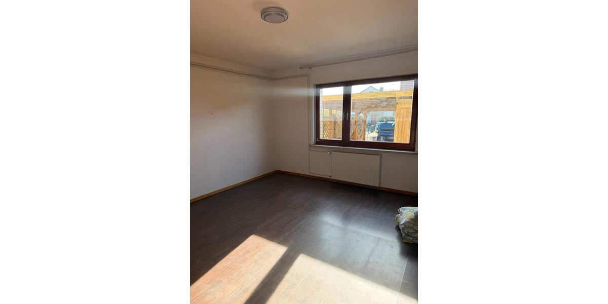 Erdgeschoßwohnung Kalefeld - 3 Zimmer, 110 m&sup2;, 770&euro; | Angebot:25979482