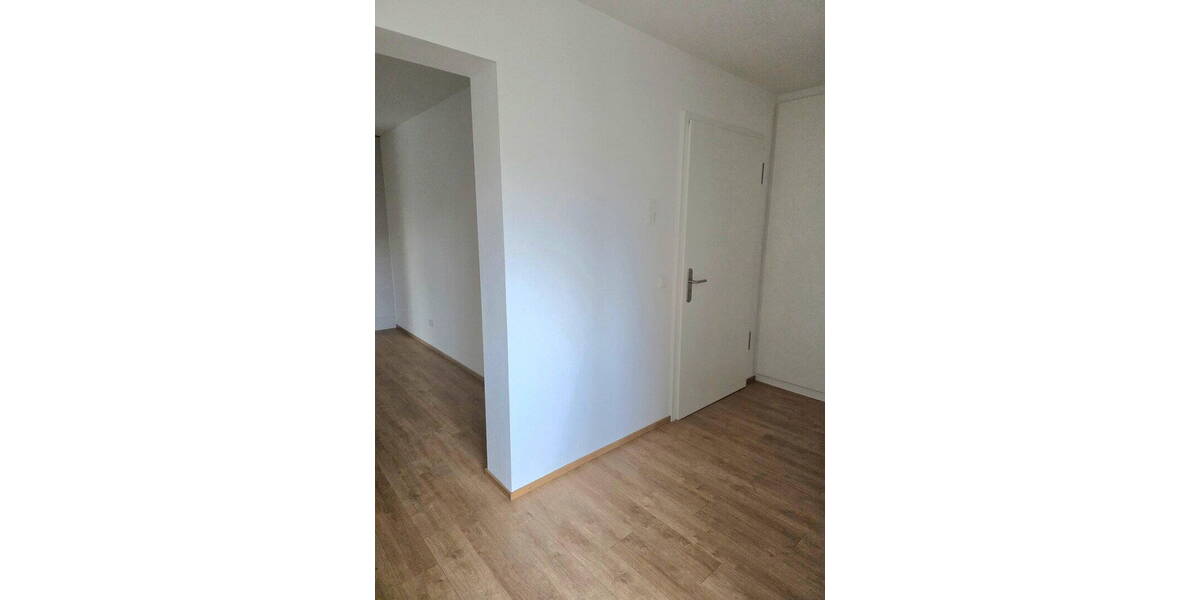 Etagenwohnung Waldshut-Tiengen Waldshut - 2 Zimmer, 69 m&sup2;, 980&euro; | Angebot:26197818