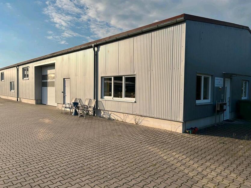 Produktions- oder Lagerhalle in Georgensgmünd zu vermieten zimmer