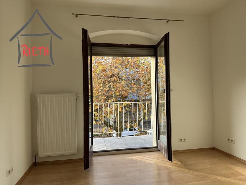 * Ludwigsburg-Süd: hell, großzügig und mit Garage * zimmer