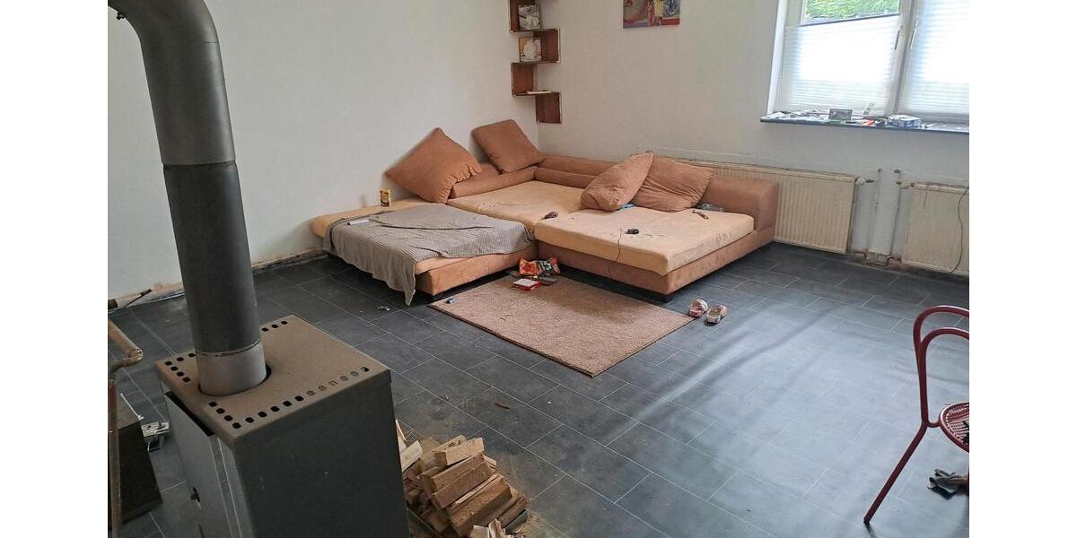Etagenwohnung Ballenstedt - 2 Zimmer, 60 m&sup2;, 250&euro; | Angebot:24307081