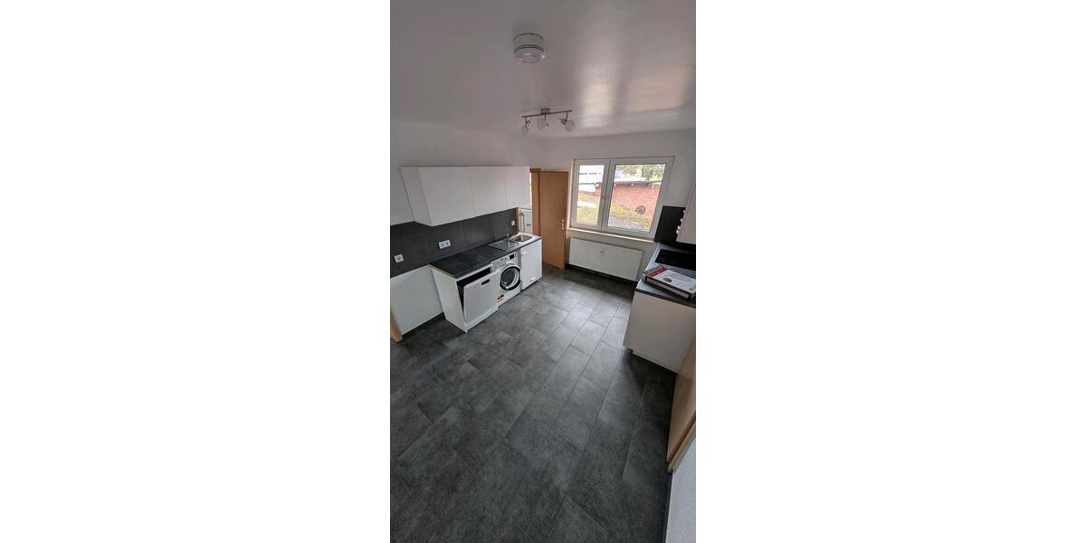 Helle 3 Zimmerwohnung mit Einbaukuche in Jembke 750€ Warm 3 zimmer