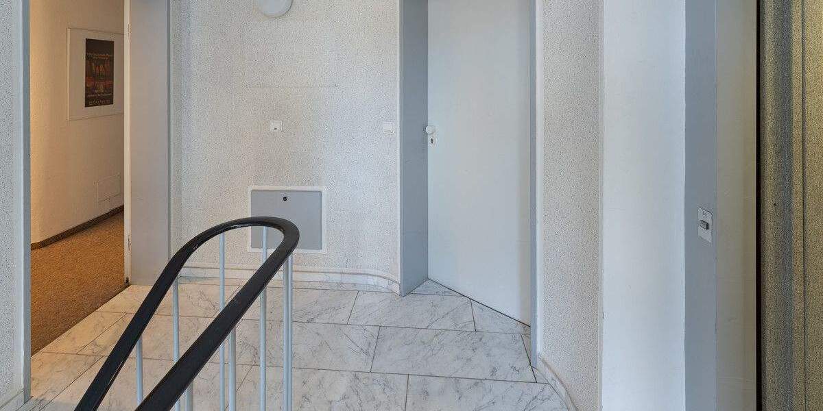 Gewerbeobjekt Kassel / Wehlheiden Wehlheiden - 8 Zimmer, 160 m&sup2;, 1.525&euro; | Angebot:24451530