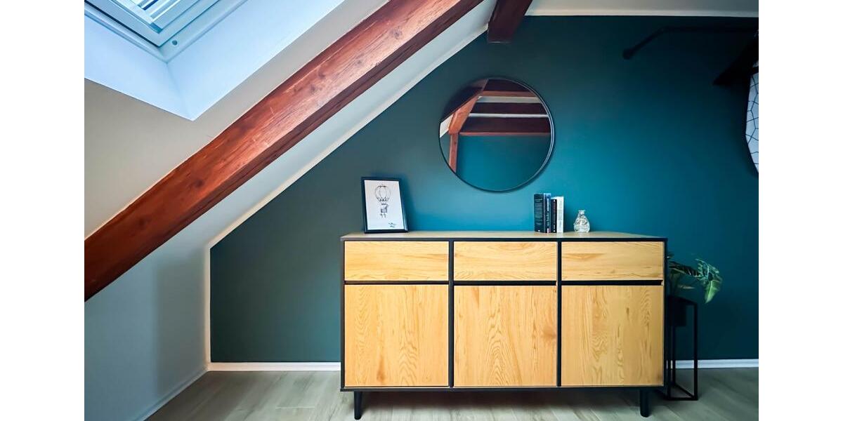 Dachgeschoßwohnung Remscheid Lüttringhausen - 2 Zimmer, 65 m&sup2;, 1.300&euro; | Angebot:24475277