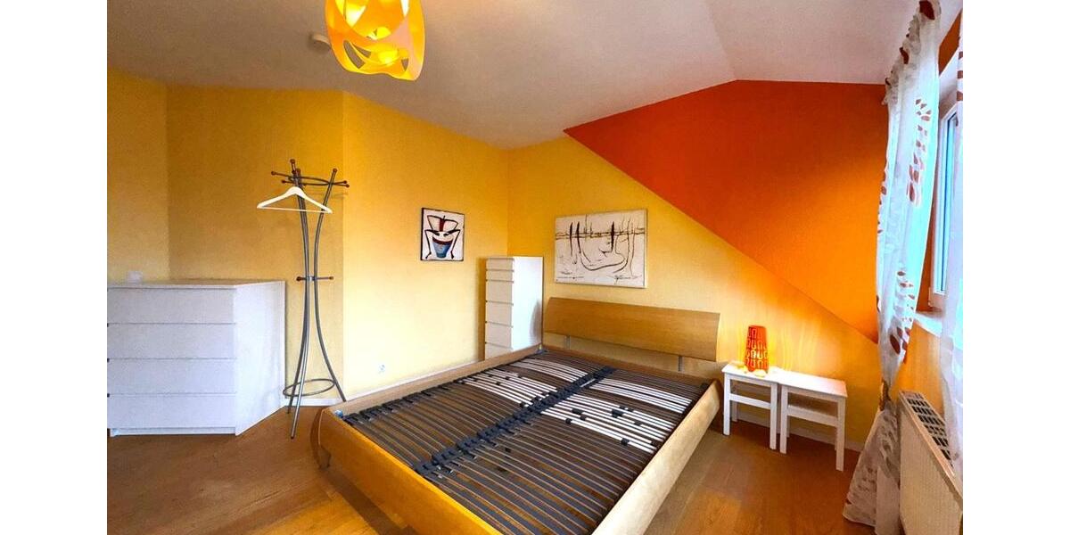 Dachgeschoßwohnung Wiesbaden Mainz-Kastel - 2 Zimmer, 65 m&sup2;, 1.150&euro; | Angebot:26381966