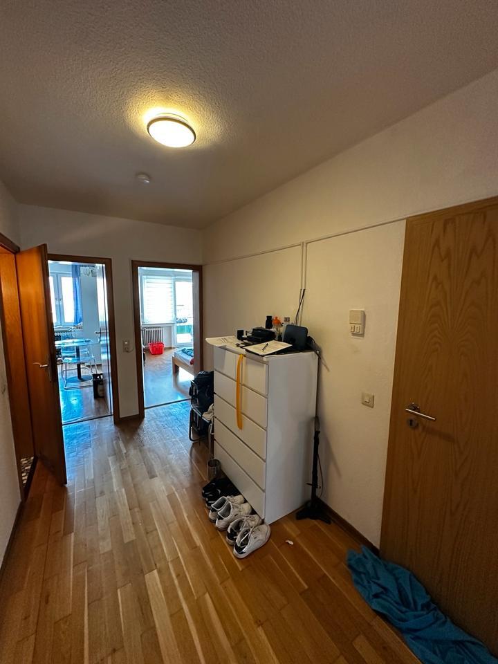Schöne Wohnung mit Balkon zu vermieten zimmer