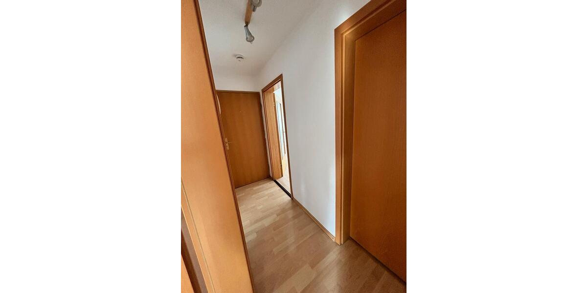 Dachgeschoßwohnung Schwelm - 4 Zimmer, 112 m&sup2;, 830&euro; | Angebot:26614588