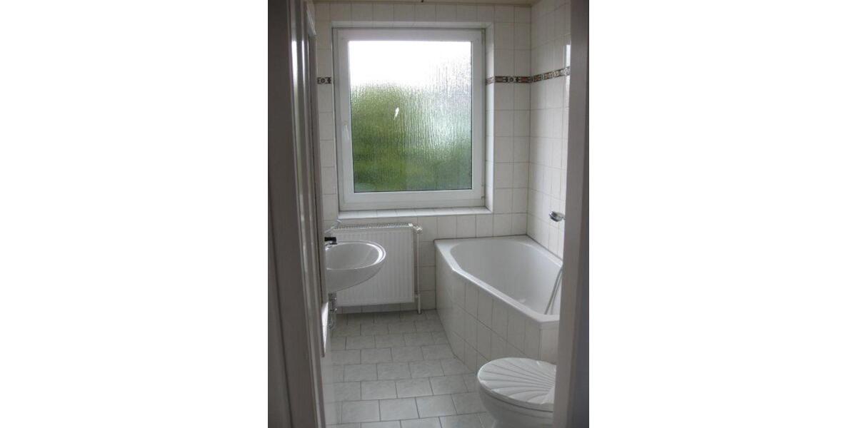 Erdgeschoßwohnung Jüterbog - 3 Zimmer, 71 m&sup2;, 450&euro; | Angebot:22486016