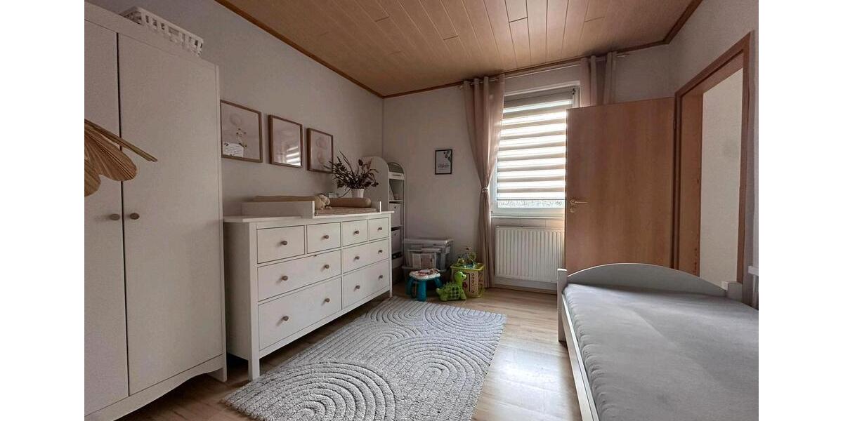 Etagenwohnung Völklingen - 5 Zimmer, 140 m&sup2;, 950&euro; | Angebot:26417187