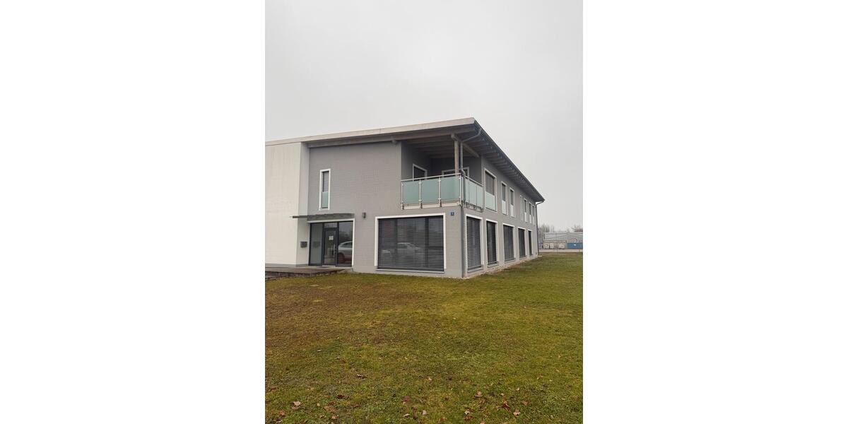 Gewerbeobjekt Landau an der Isar - 1.500&euro; | Angebot:24473835