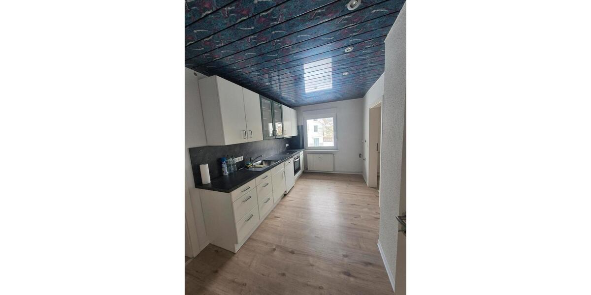 Etagenwohnung Alheim - 4 Zimmer, 95 m&sup2;, 900&euro; | Angebot:24868911