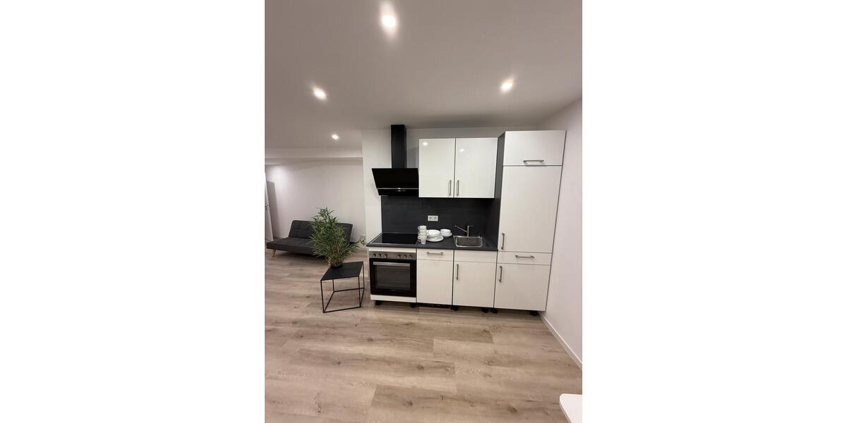 Single Wohnung Finanzschüler Effizienzhaus Balkon 1 zimmer