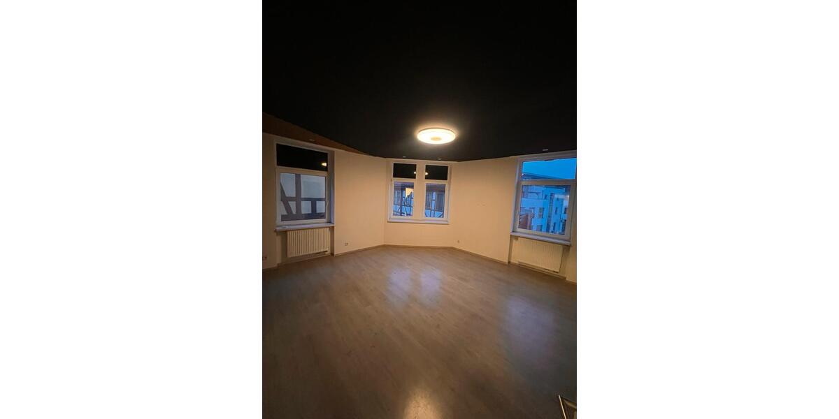 Etagenwohnung Schmalkalden - 4 Zimmer, 105 m&sup2;, 800&euro; | Angebot:24653789