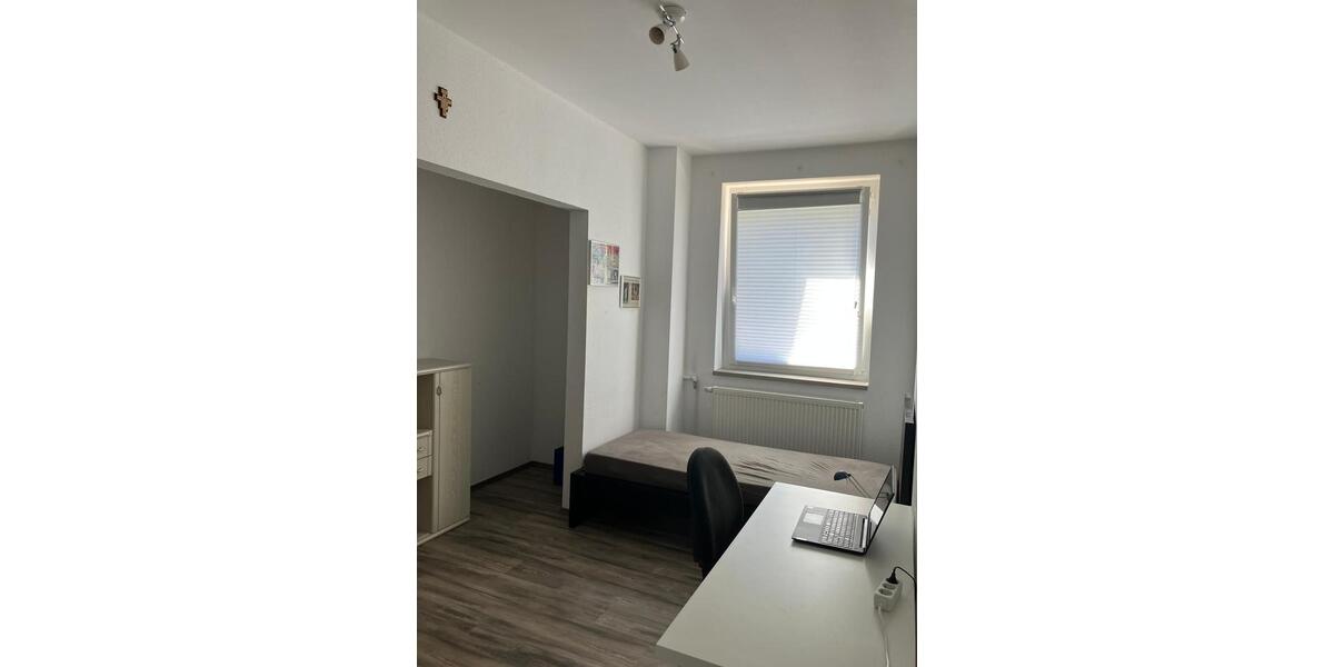 Erdgeschoßwohnung Kassel - 1 Zimmer, 16 m&sup2;, 369&euro; | Angebot:26429904