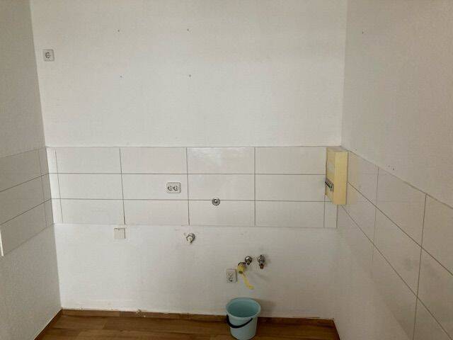 Etagenwohnung Bitterfeld-Wolfen Wolfen - 3 Zimmer, 57 m&sup2;, 342&euro; | Angebot:26723711