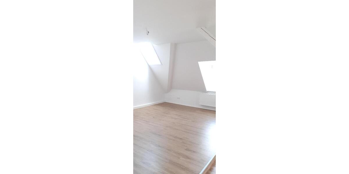 Etagenwohnung Altenburg - 4 Zimmer, 91 m&sup2;, 675&euro; | Angebot:24769379