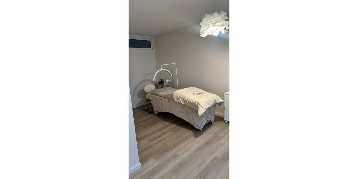 Gewerbeobjekt Essen Stadtbezirk II - 650&euro; | Angebot:26263319
