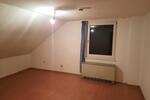 Kleine 3 Zimmer Dachgeschosswohnung in Hannover Doehren 3 zimmer
