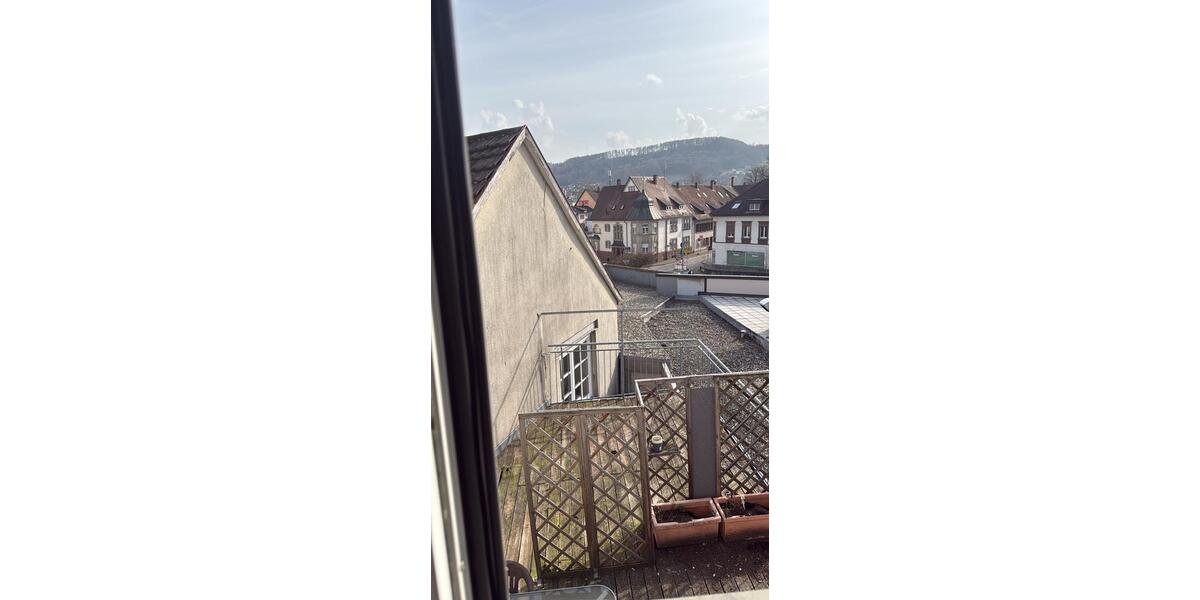 Dachgeschoßwohnung Bad Säckingen - 3 Zimmer, 80 m&sup2;, 980&euro; | Angebot:25908745