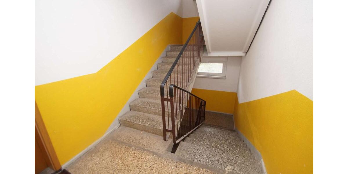 4-Zimmer-Wohnung, Bad mit Dusche, frisch saniert 4 zimmer