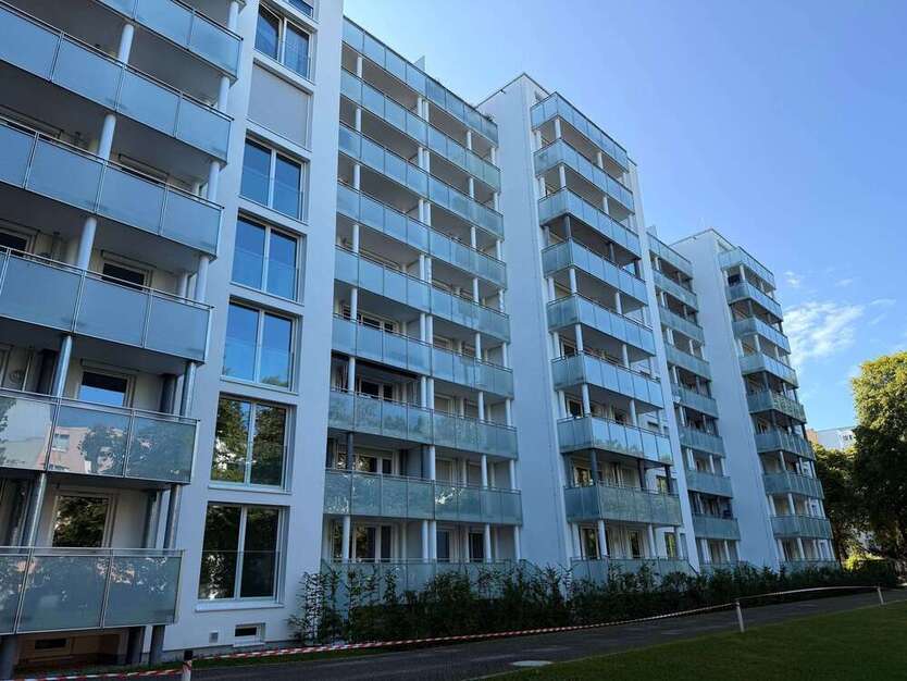 Wohnung zum Mieten in München 1.564,69 € 68.99 m²