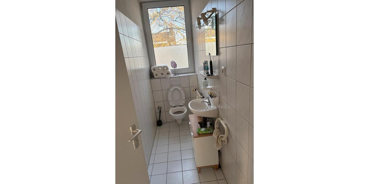 Wohnen auf Zeit Düsseldorf Stadtbezirk 9 - 3 Zimmer, 92 m&sup2;, 1.950&euro; | Angebot:24669597