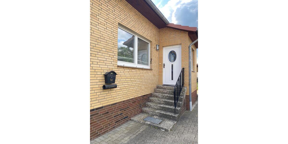 Einfamilienhaus Sassenburg - 6 Zimmer, 145 m&sup2;, 1.200&euro; | Angebot:24369265