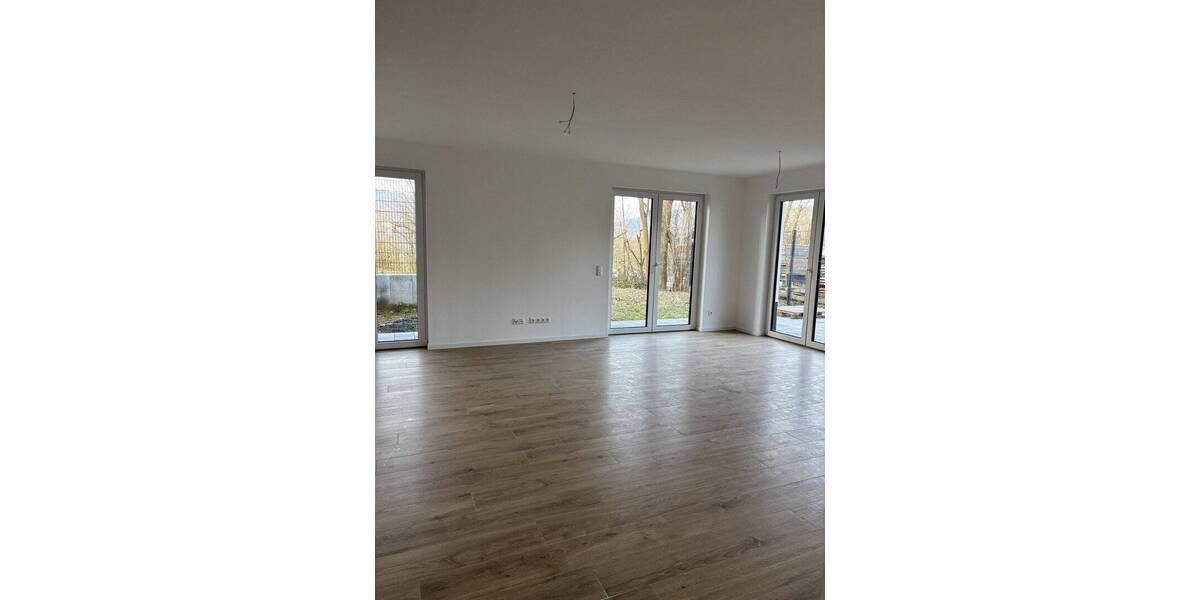 Reihenendhaus Höchst - 4 Zimmer, 120 m&sup2;, 1.400&euro; | Angebot:26512889