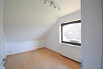 Dachgeschoßwohnung Wiefelstede - 4 Zimmer, 109 m&sup2;, 850&euro; | Angebot:26531315