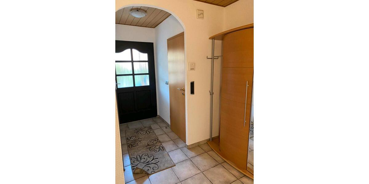 Einfamilienhaus Weilerbach - 8 Zimmer, 226 m&sup2;, 1.900&euro; | Angebot:25307721