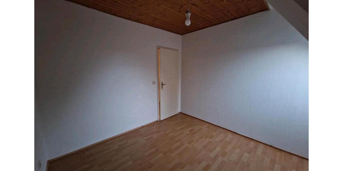 Dachgeschoßwohnung Malente - 2.5 Zimmer, 55 m&sup2;, 814&euro; | Angebot:25640403