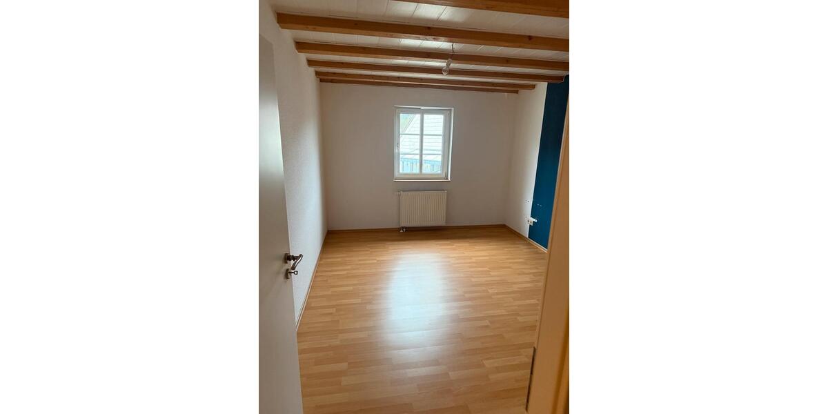Schöne helle 85 qm Wohnung in Oberthal-Güdesweiler zu vermieten 3 zimmer