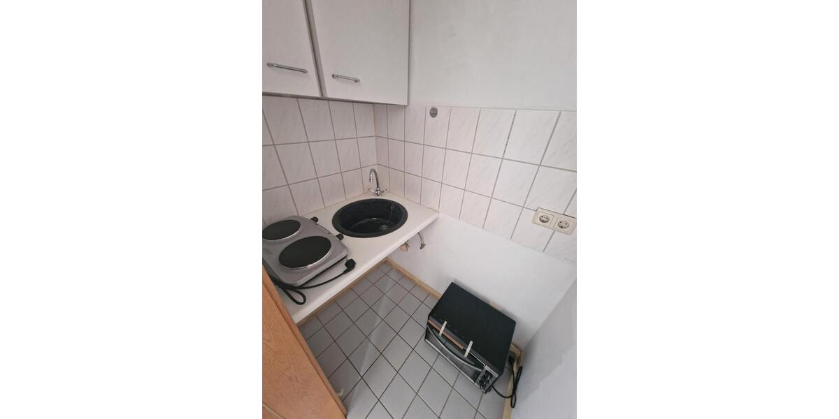 Dachgeschoßwohnung Flensburg - 1 Zimmer, 35 m&sup2;, 450&euro; | Angebot:26646831