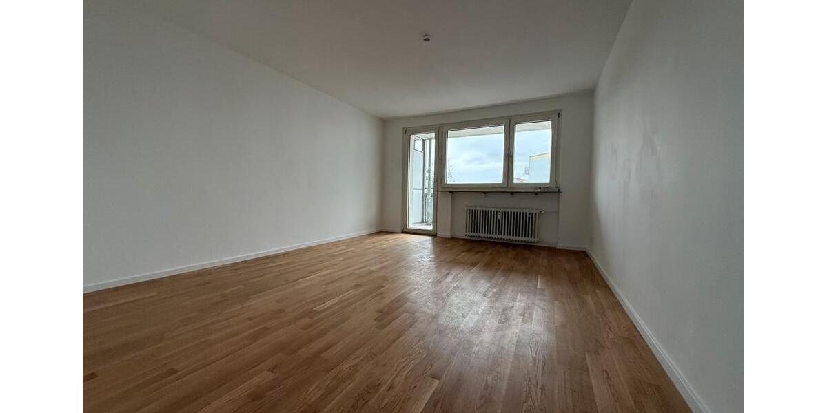 Etagenwohnung Maintal - 2 Zimmer, 61 m&sup2;, 850&euro; | Angebot:25045930