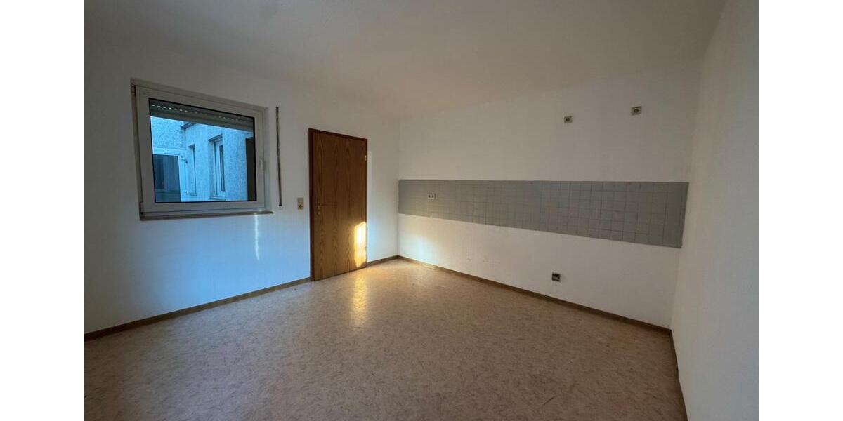 Dachgeschoßwohnung Hettstedt - 1 Zimmer, 46 m&sup2;, 259&euro; | Angebot:24615710