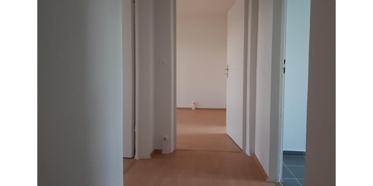 Etagenwohnung Hettstedt - 5 Zimmer, 82 m&sup2;, 369&euro; | Angebot:23407777