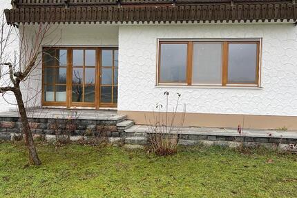 Schöne neu renovierte 120qm Wohnung in 94577 Winzer 4 zimmer