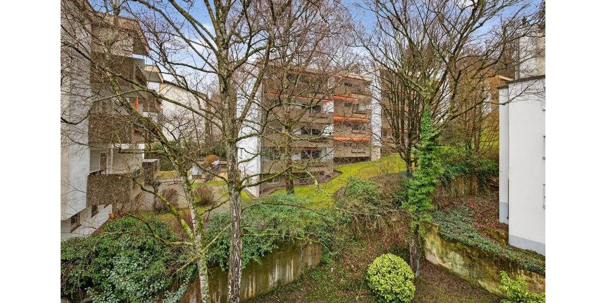 Etagenwohnung Baden-Baden Baden - 3 Zimmer, 135 m&sup2;, 1.500&euro; | Angebot:26296417