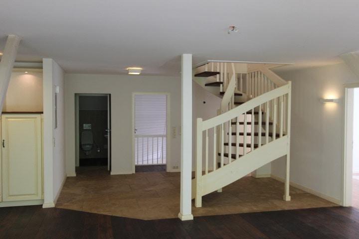 Dachgeschoßwohnung Leck - 3 Zimmer, 145 m&sup2;, 950&euro; | Angebot:26618427