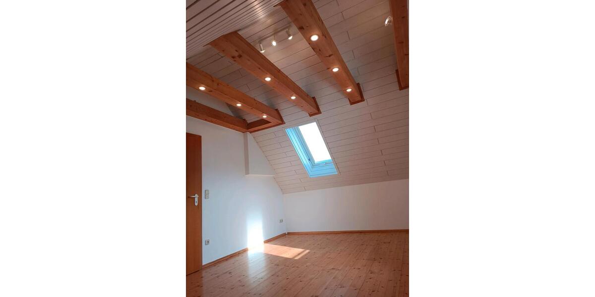 Dachgeschoßwohnung Nabburg - 2 Zimmer, 650&euro; | Angebot:23502235