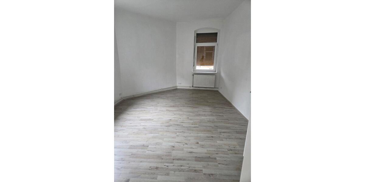 Erdgeschoßwohnung Peine - 3 Zimmer, 66 m&sup2;, 660&euro; | Angebot:26624887