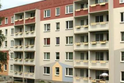 Wohnung Freital Zauckerode - 3 Zimmer, 65 m&sup2;, 411&euro; | Angebot:26838463