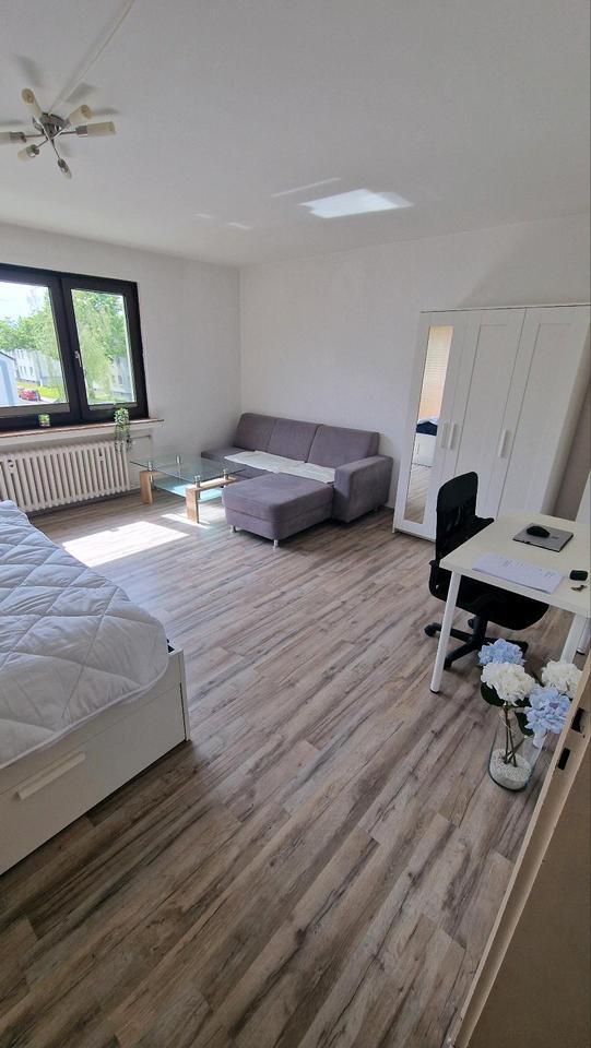 voll möbliertes und hochwertige WG zimmer mit Balkon zimmer