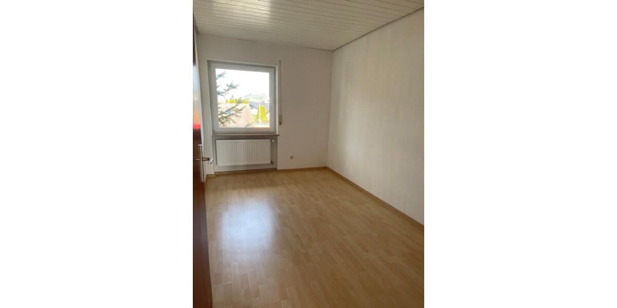 Etagenwohnung Hardheim - 4 Zimmer, 105 m&sup2;, 650&euro; | Angebot:25839359