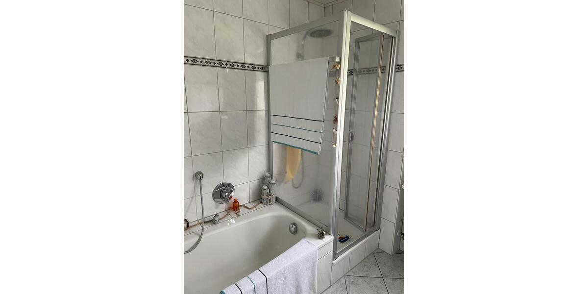 Etagenwohnung Schieder-Schwalenberg Schwalenberg - 4 Zimmer, 90 m&sup2;, 590&euro; | Angebot:26692172