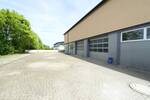 3-D-Virtual-Tour! Große renovierte Halle mit Büroflächen in Höchberg, verkehrsgünstig gelegen zimmer